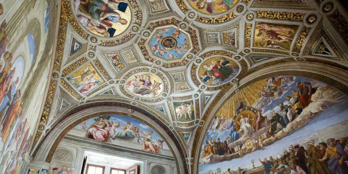 How to spend Night Tour to a Vatican Museum Tour